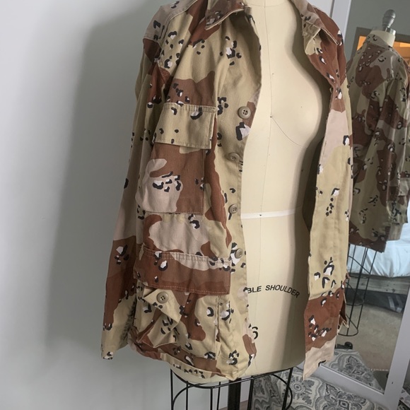MilItary / Amry Jacket - Picture 2 of 3